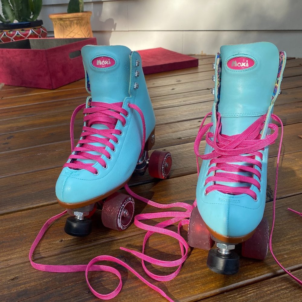 Moxi Roller Skates Blue Sky